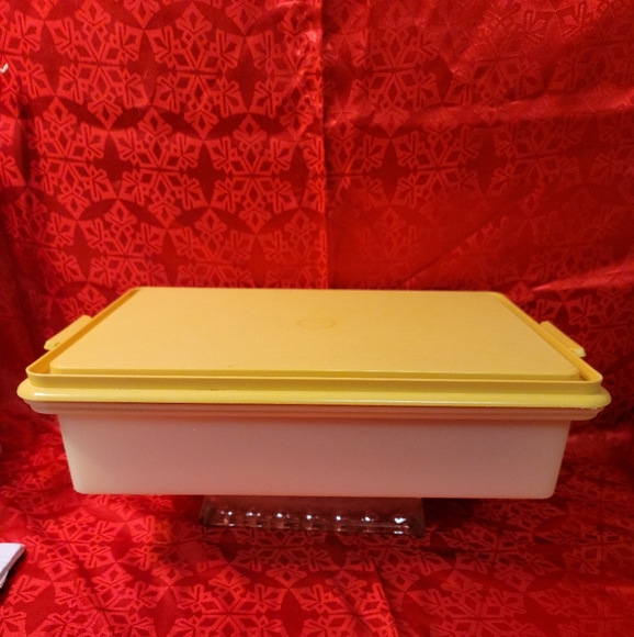 Vintage Tupperware Rectangle Cake Container #622-2 & 623-2 - Picture 2 of 12